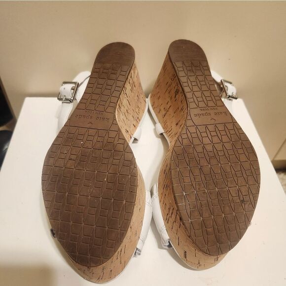 Kate Spade "Tomas" White Leather Ruffle Trim Cork Platform Sandals Sz.7.5 $235 - Picture 7 of 7